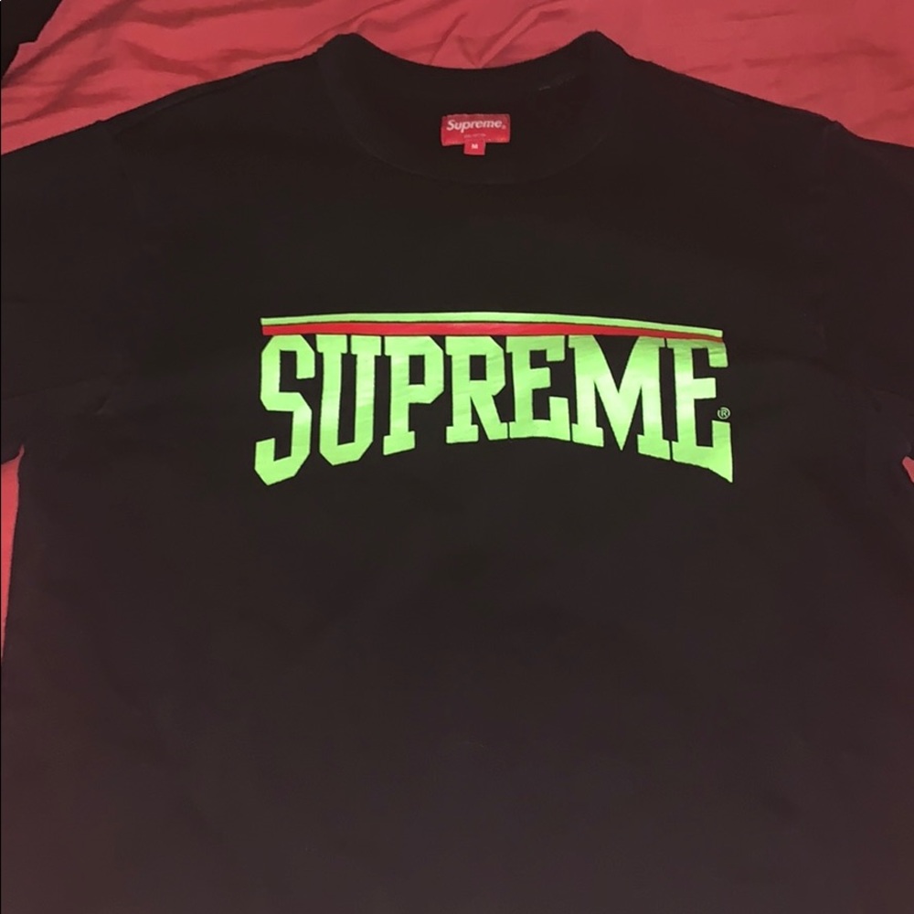 Supreme Top for sale size M